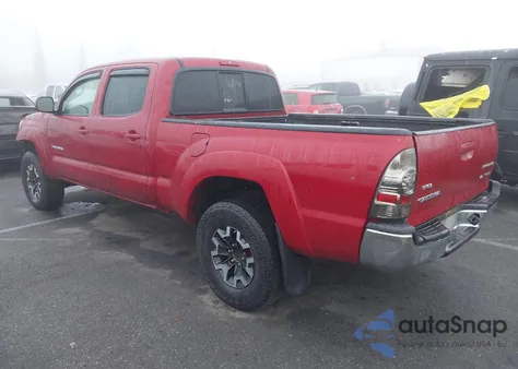 2005 Toyota Tacoma Prerunner V6 z USA, uszkodzony, nr VIN 5TEKU72N25Z051201